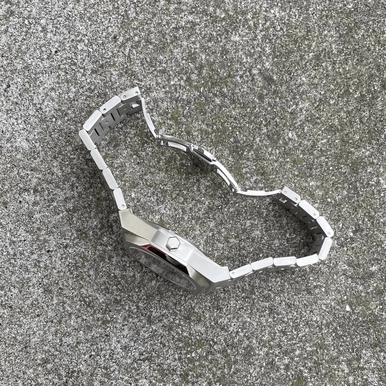 skeleton_watch - twofourtyseven